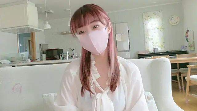 SUZU 1201 online show from 04-23-26, 12:56