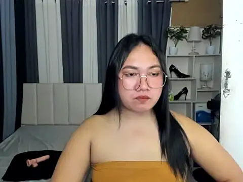 TsUncutKaren online show from 03-07-26, 06:21