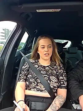 Luna Lynn online show from 03-25-26, 11:27