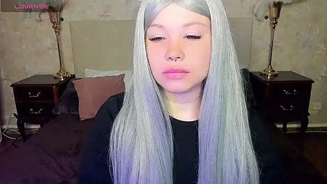 Diana Dream online show from 10-08-25, 07:44