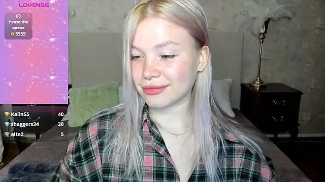 Diana Dream online show from 11-18-25, 11:15