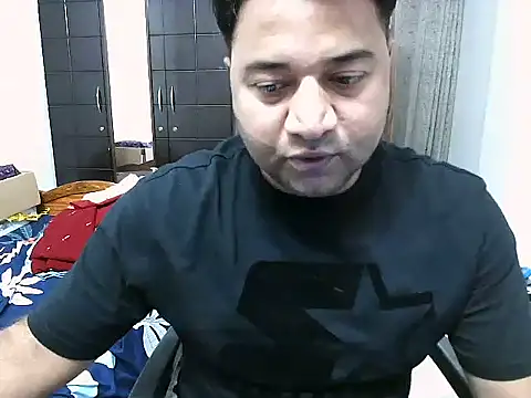 Snapshot of victorvicky69 chatting on 09-09-25, 06:51 victorvicky69 online show from 09-09-25, 06:51