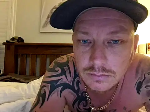 brokecountrylads online show from 11-28-25, 11:24