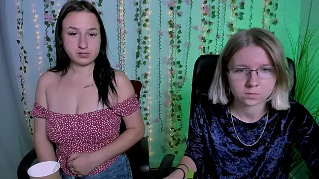 Snapshot of gloria_bubble chatting on 09-30-25, 05:34 gloria bubble online show from 09-30-25, 05:34