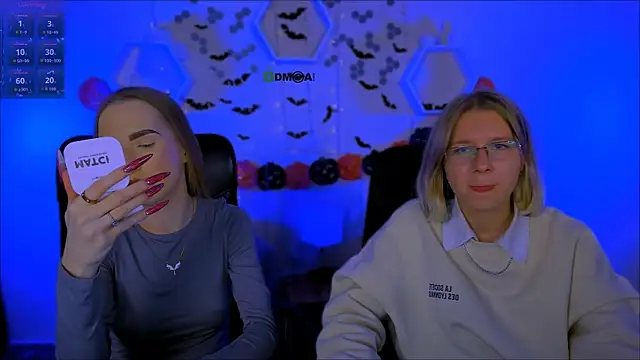 Snapshot of gloria_bubble chatting on 11-03-25, 08:10 gloria bubble online show from 11-03-25, 08:10