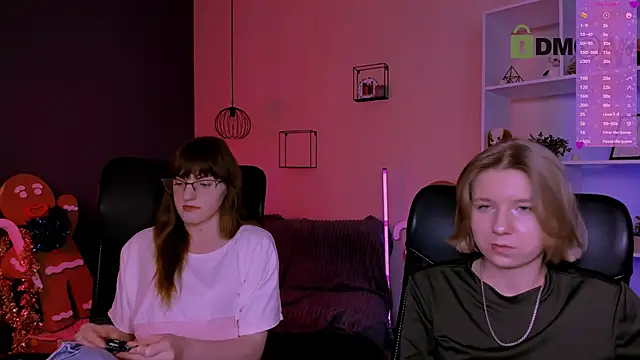 Snapshot of gloria_bubble chatting on 01-13-26, 08:36 gloria bubble online show from 01-13-26, 08:36