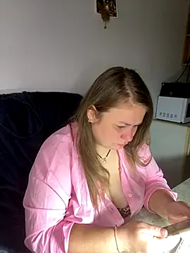 MartaXLove online show from 09-25-25, 05:05