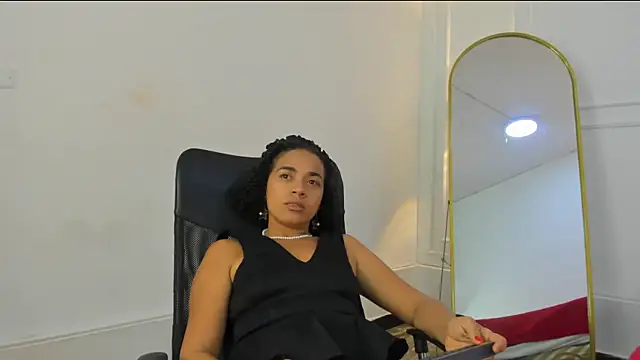 charlotte dante212 online show from 07-19-26, 05:44