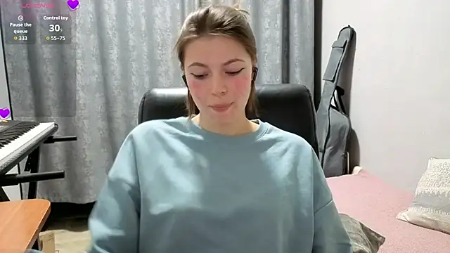 CutieAnny online show from 06-01-26, 10:55