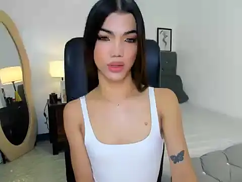 CassieSommereux online show from 11-25-25, 09:26