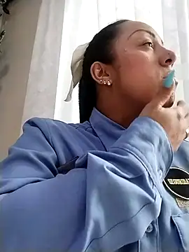 CRISTAL  11 online show from 09-27-25, 01:49