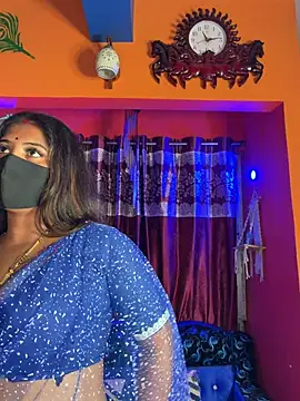 Snapshot of V-Hot-Sweti chatting on 06-06-26, 05:39 V-Hot-Sweti online show from 06-06-26, 05:39