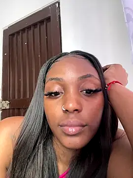 zaracollins01 online show from 12-13-25, 10:15