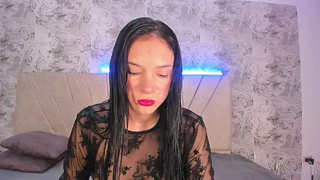 violet 77711 online show from 10-28-25, 11:14