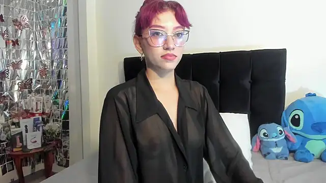sophia arevalo online show from 05-09-26, 01:44