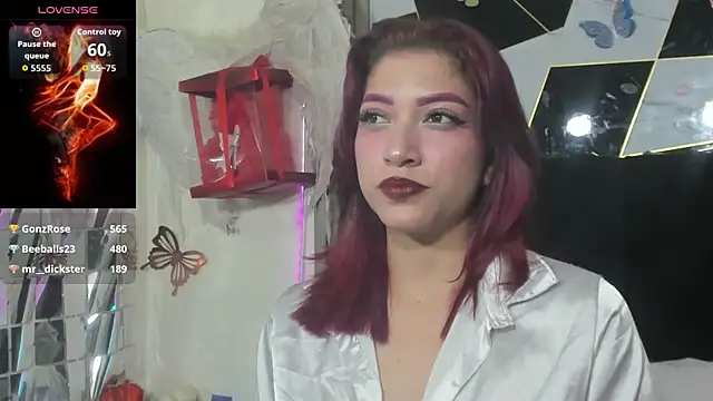sophia arevalo online show from 07-23-26, 01:52