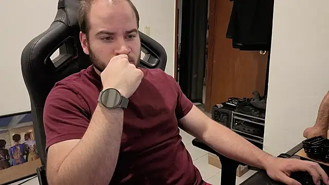 Snapshot of Paul00474 chatting on 09-27-25, 02:16 Paul00474 online show from 09-27-25, 02:16