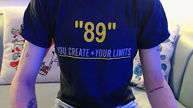 ArianaSantana online show from 10-26-25, 12:44