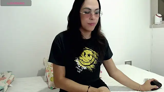 missblu online show from 04-10-26, 02:28