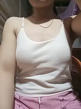 LucyyLy online show from 06-18-26, 10:58