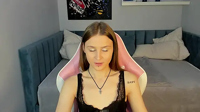 sasha  meow online show from 11-10-25, 08:02