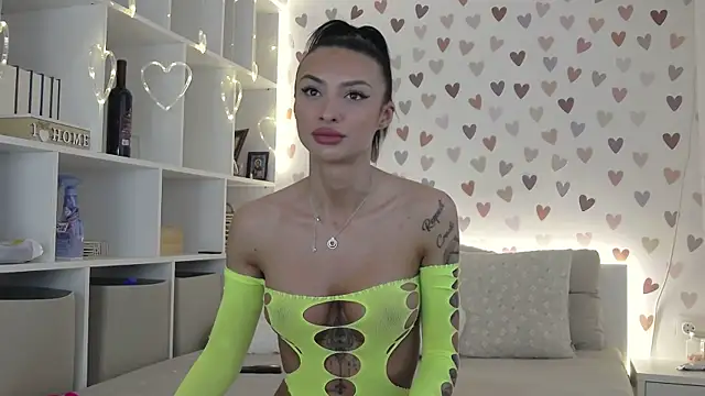 NoraAspen online show from 05-25-26, 07:25