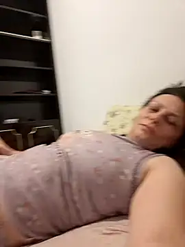 jessyca  online show from 10-21-25, 08:20