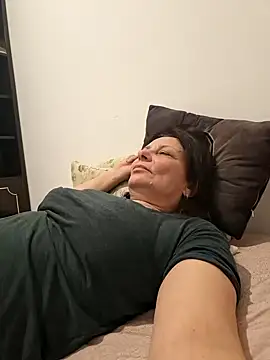 jessyca  online show from 10-23-25, 07:12