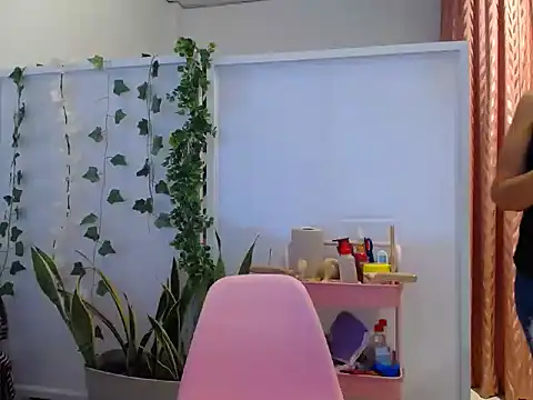 Manuela lara  online show from 09-15-25, 02:50