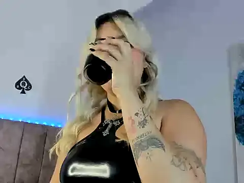 naomi sanz online show from 04-04-26, 11:08