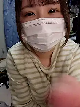 Snapshot of --MIYUKI chatting on 04-27-26, 04:27 --MIYUKI online show from 04-27-26, 04:27