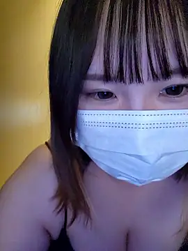 Snapshot of --MIYUKI chatting on 04-29-26, 04:05 --MIYUKI online show from 04-29-26, 04:05