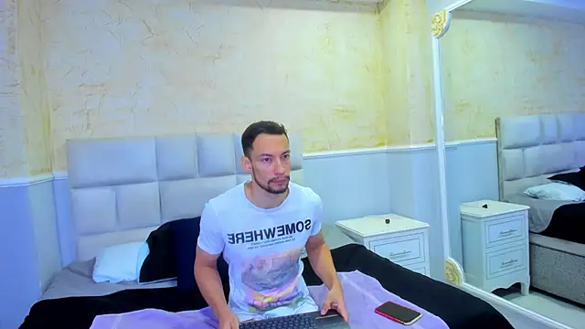 TyagoRoberts online show from 09-29-25, 01:05