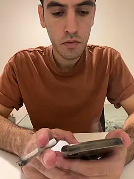 Snapshot of dino2603 chatting on 09-08-25, 10:09 dino2603 online show from 09-08-25, 10:09