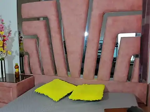 MaraKarly online show from 09-25-25, 07:28