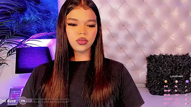 Valeria Swett  online show from 04-21-26, 02:51