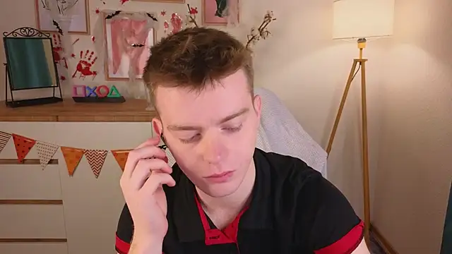 happy de1mos online show from 10-27-25, 09:41