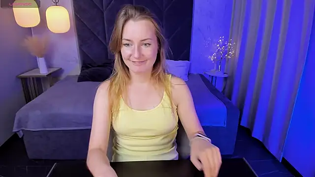 Snapshot of MeggySun chatting on 09-14-25, 01:54 MeggySun online show from 09-14-25, 01:54