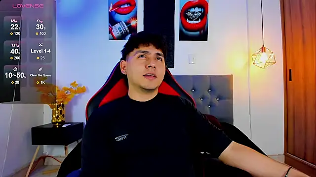 Nicolas James Sc online show from 11-13-25, 05:56