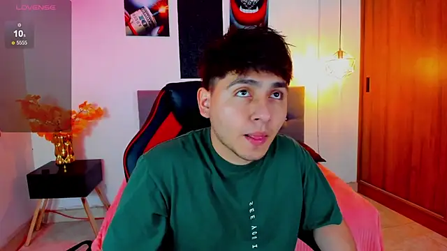 Nicolas James Sc online show from 02-19-26, 02:46