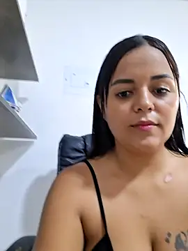 Naugthy-Mey online show from 04-17-26, 02:09