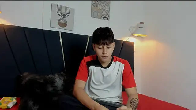 zeusapollofuck online show from 11-12-25, 10:52