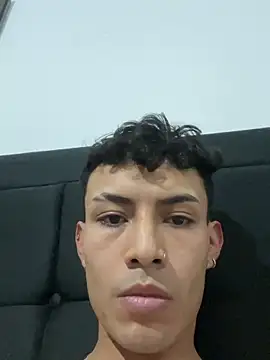 Snapshot of coupledesire18 chatting on 10-12-25, 01:15 coupledesire18 online show from 10-12-25, 01:15