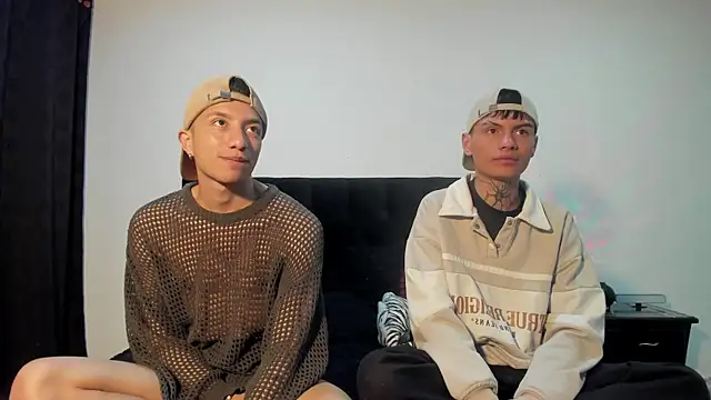 mhatias  online show from 11-06-25, 05:08