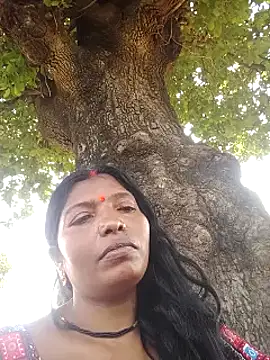 Jivika Jaiswal online show from 09-25-25, 04:49