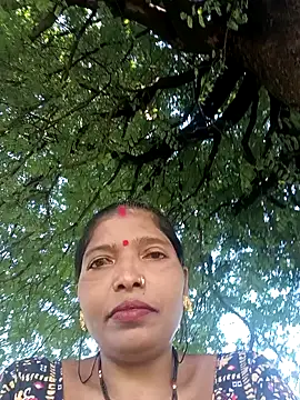 Jivika Jaiswal online show from 10-02-25, 03:57