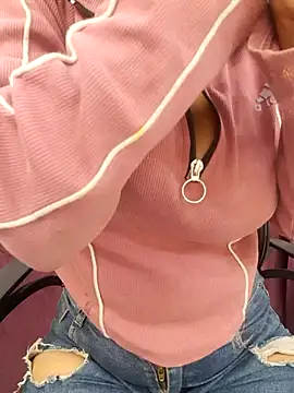 Snapshot of Sexy_Mal89 chatting on 02-23-26, 02:09 Sexy Mal89 online show from 02-23-26, 02:09