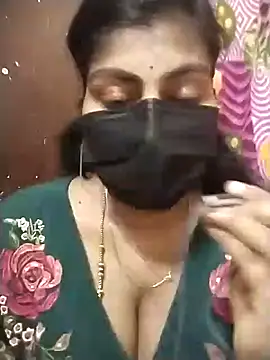 Snapshot of Nithiila chatting on 09-23-25, 08:28 Nithiila online show from 09-23-25, 08:28