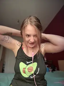 Snapshot of -Meowy- chatting on 10-06-25, 02:36 -Meowy- online show from 10-06-25, 02:36