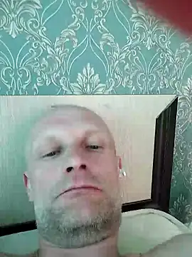 Snapshot of mishania45 chatting on 05-03-26, 05:02 mishania45 online show from 05-03-26, 05:02